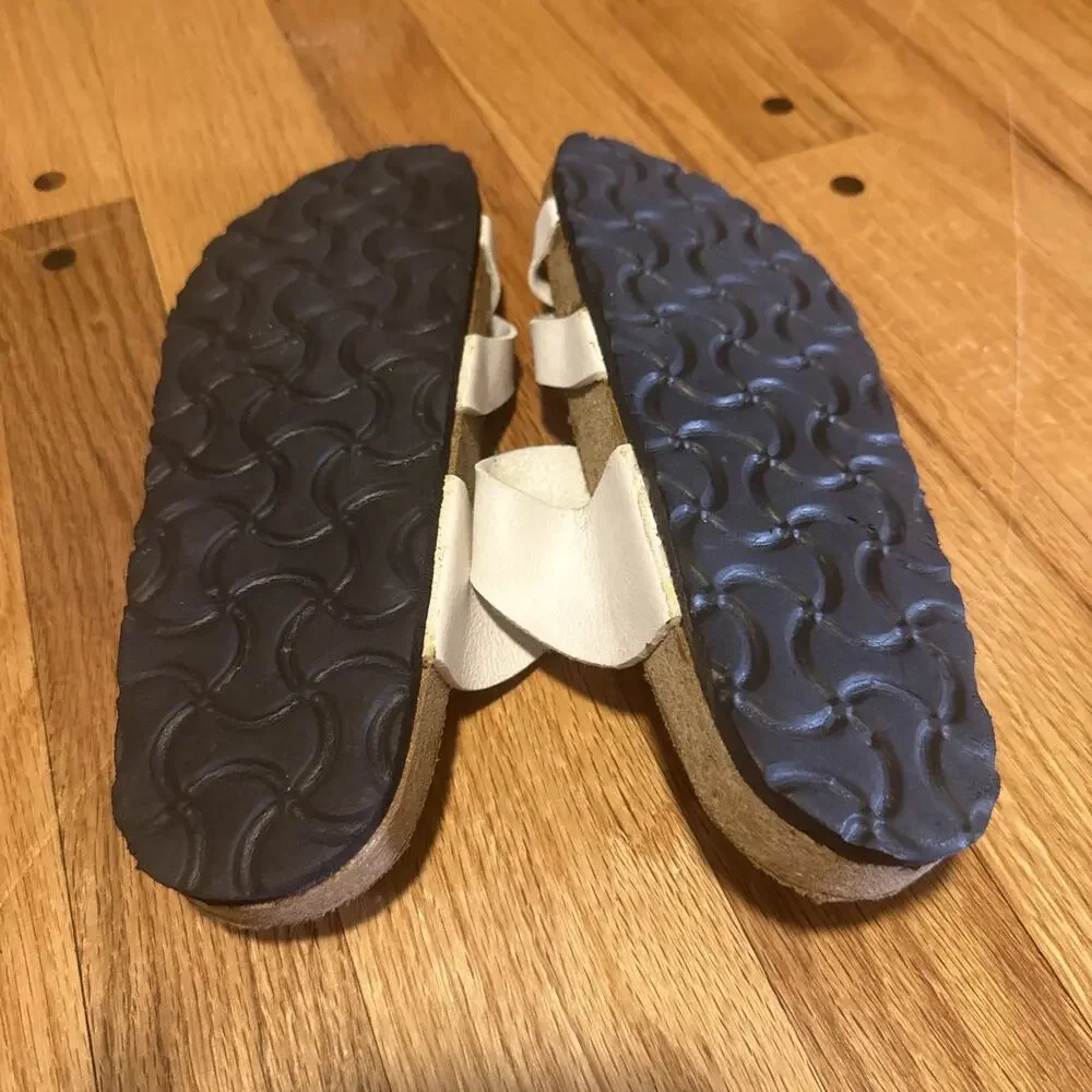 Canue Cork Sandals Slip On White Strap Buckle Women’s Sz 39 (Sz 8.5)